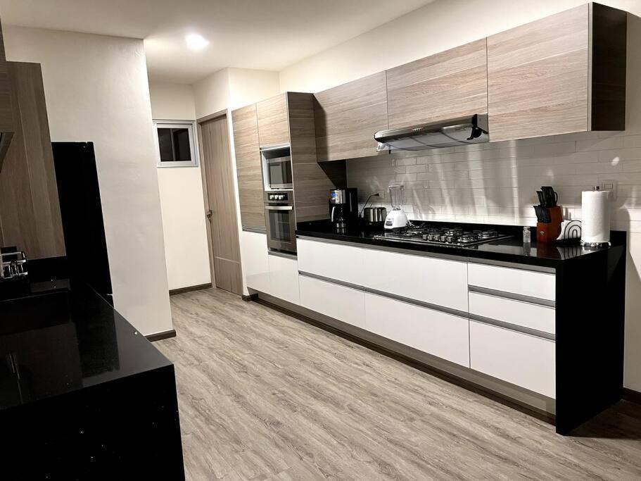 Luxury 3Br Apartment W Pool, Spa & Stunning Views Puebla Zewnętrze zdjęcie